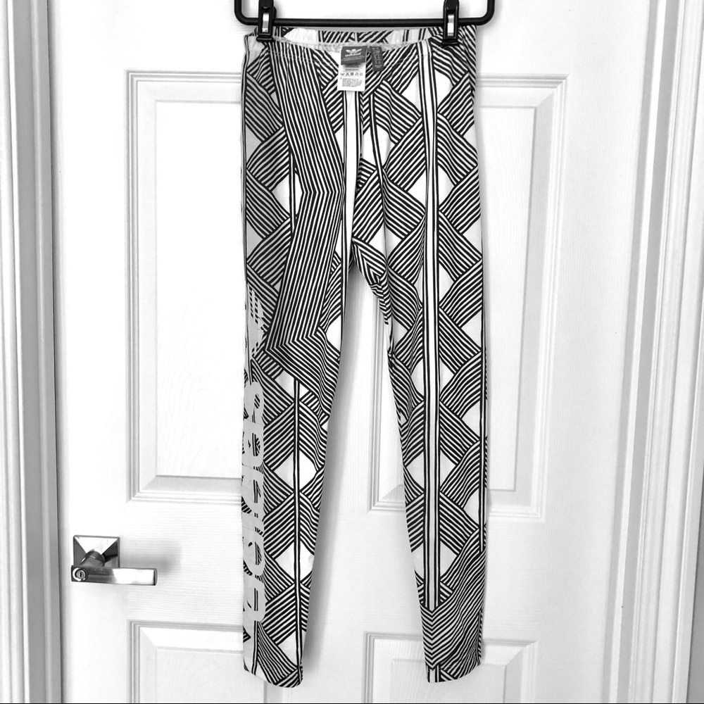 Mexkumrex Firebird Trefoil Leggings